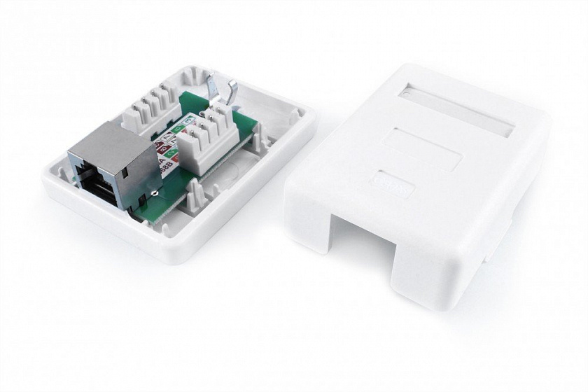 SB1-1-8P8C-C6-SH-WH Розетка RJ-45 - YUM