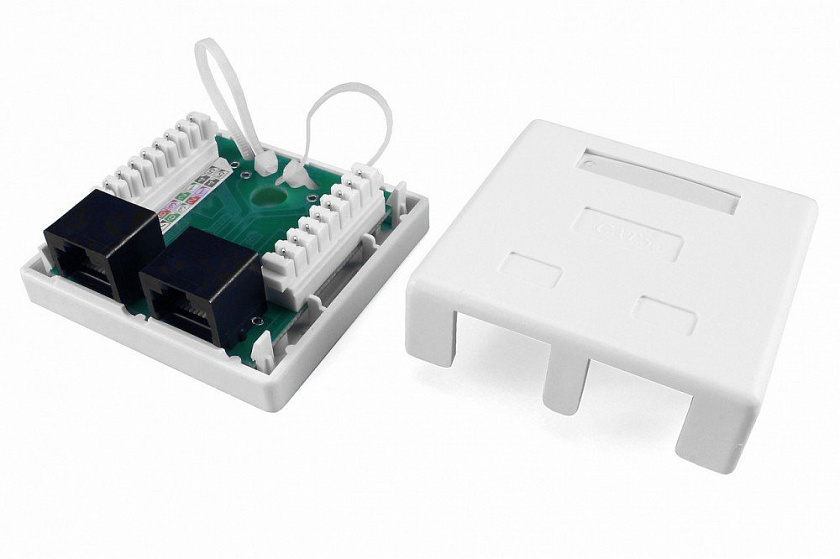 SB1-2-8P8C-C6-WH Розетка RJ-45 - YUM