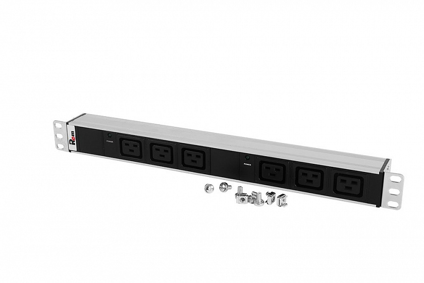 R-32-6C19-I-440-K Блок розеток 19" - YUM